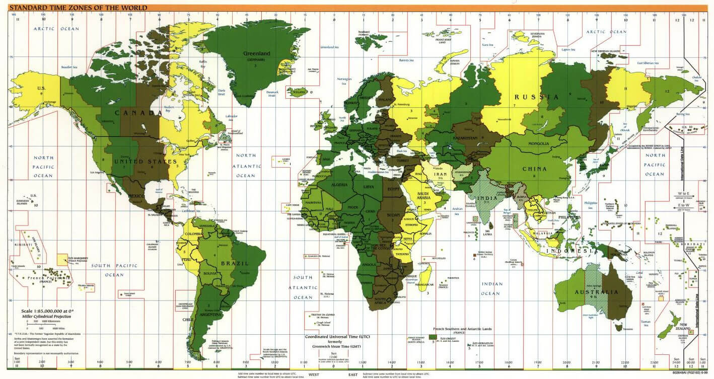 Carte des fuseaux horaires standard du Monde