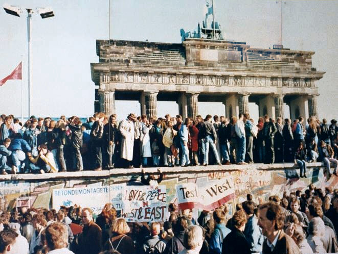 fall de the berlin mur 1989 allemagne