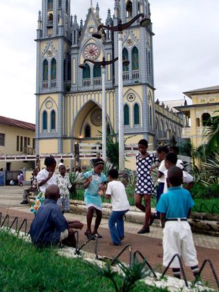 guinee equatoriale kids