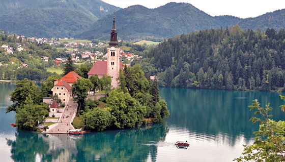 Slovenie eglise