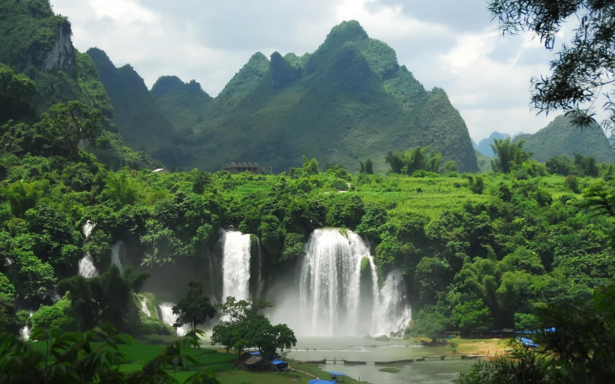 ban gioc cascade vietnam